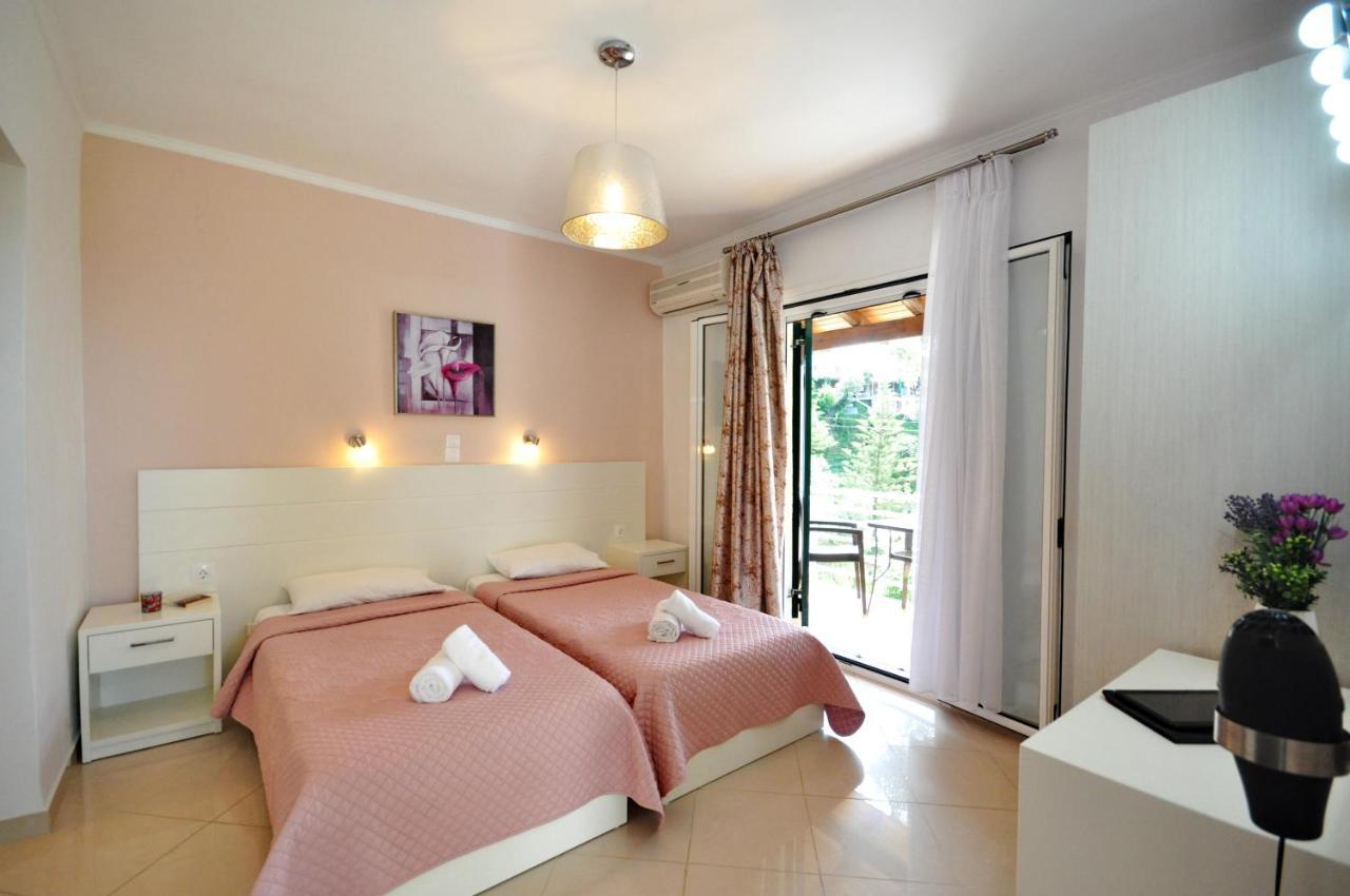 Dolphin Apartments باليوكاستريتسا المظهر الخارجي الصورة